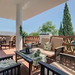 105 Welcoming Andalusian Style 2 Bed With Views Of Miraflores Golf Sitio de Calahonda