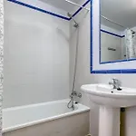 Lägenhet 105 Welcoming Andalusian Style 2 Bed With Views Of Miraflores Golf *