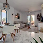 105 Welcoming Andalusian Style 2 Bed With Views Of Miraflores Golf *