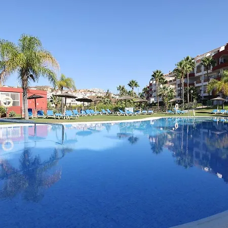 105 Welcoming Andalusian Style 2 Bed With Views Of Miraflores Golf *