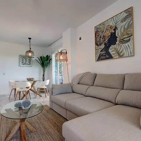 Apartament 105 Welcoming Andalusian Style 2 Bed With Views Of Miraflores Golf