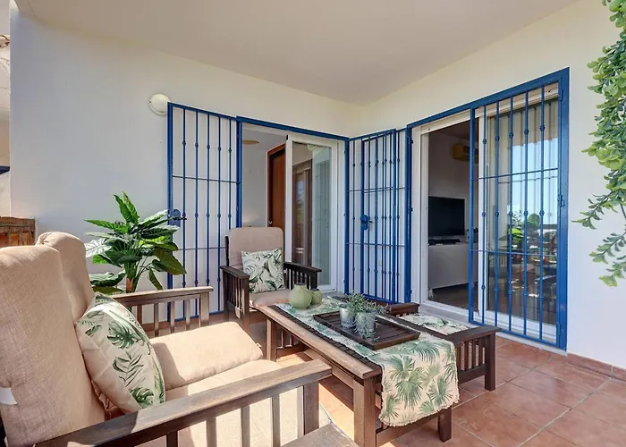 Apartament 105 Welcoming Andalusian Style 2 Bed With Views Of Miraflores Golf