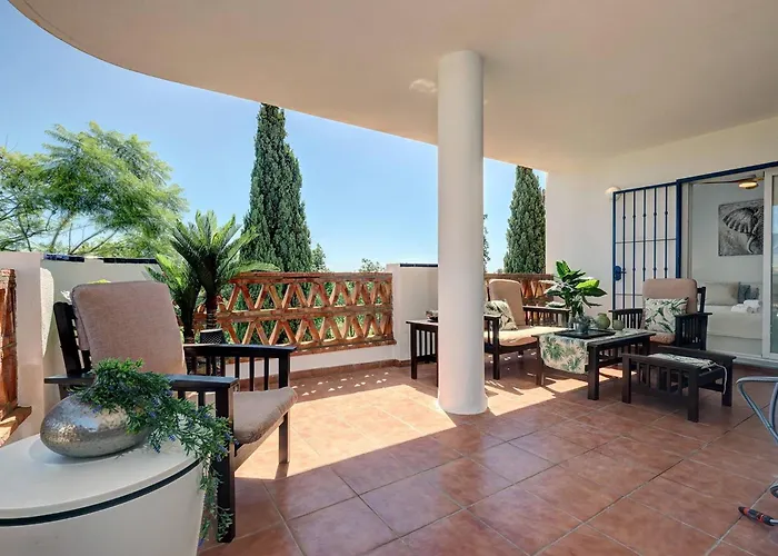 Apartament 105 Welcoming Andalusian Style 2 Bed With Views Of Miraflores Golf