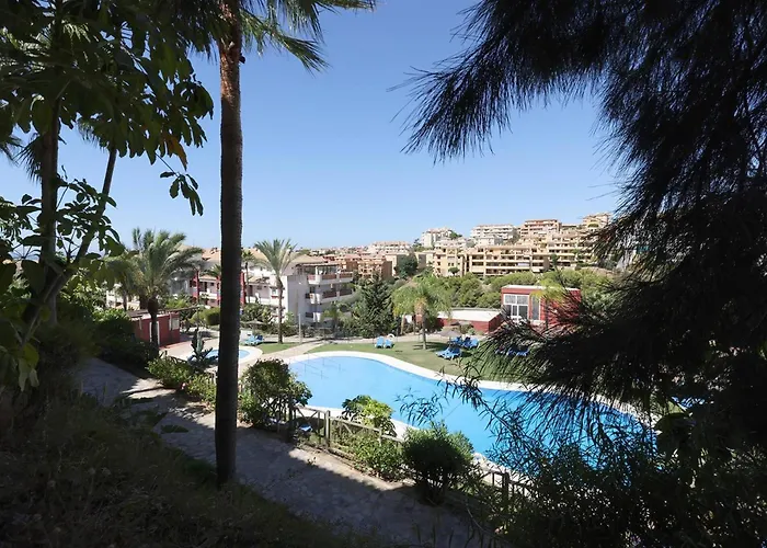 105 Welcoming Andalusian Style 2 Bed With Views Of Miraflores Golf Apartament